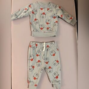 Mint condition Adorable jogger set - Bear Print